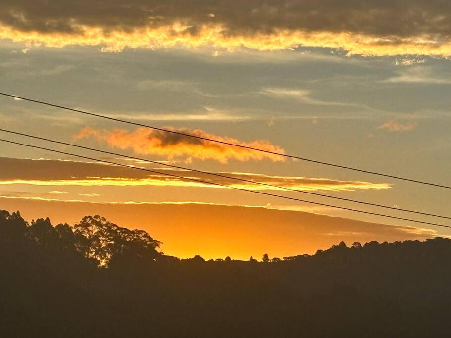 Suite Rustica Aconchego - Com Banheira De Hidromassagem Campos do Jordao Dış mekan fotoğraf
